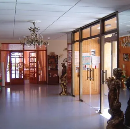 Sancho Iii Hotel