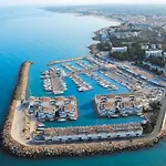 Hotel Sancho Iii 3*