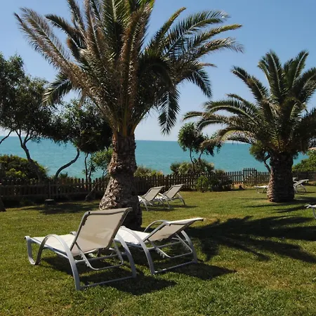 فندق Sancho Iii 3*