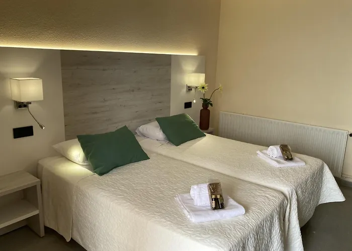 Sancho Iii Hotel