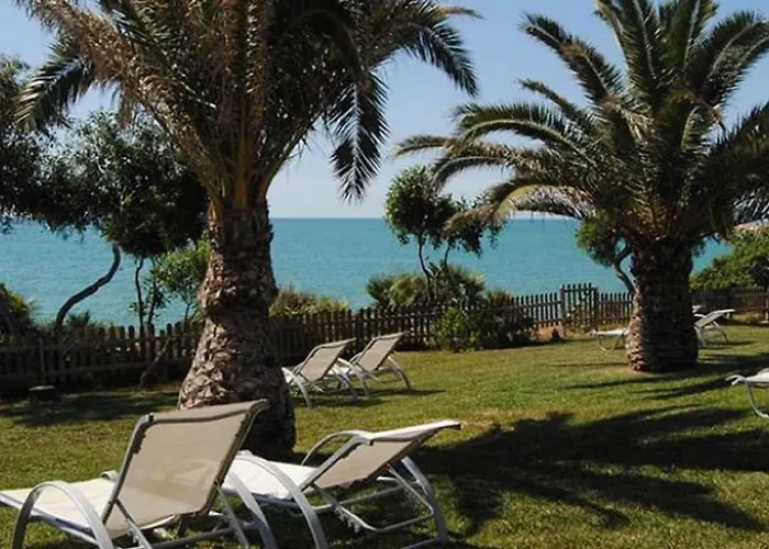 Sancho Iii Hotel 3*