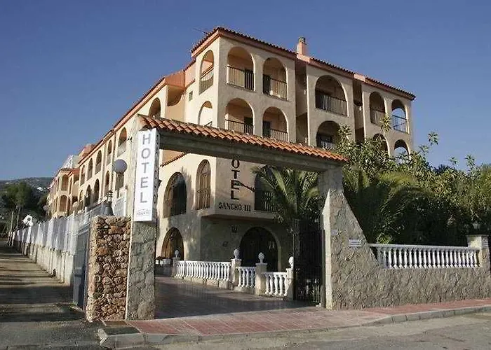 Hotel Sancho Iii 3*